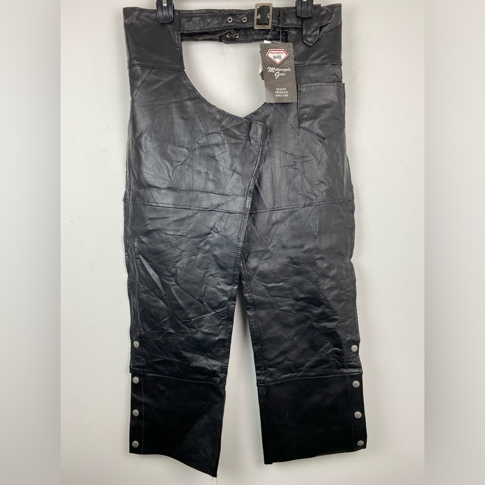 Diamond Plate Buffalo Leather size XL Black Leather Motorcycle Biker Chaps